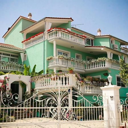 Apartments Katarine Zrinske Vodice Ngoại thất bức ảnh