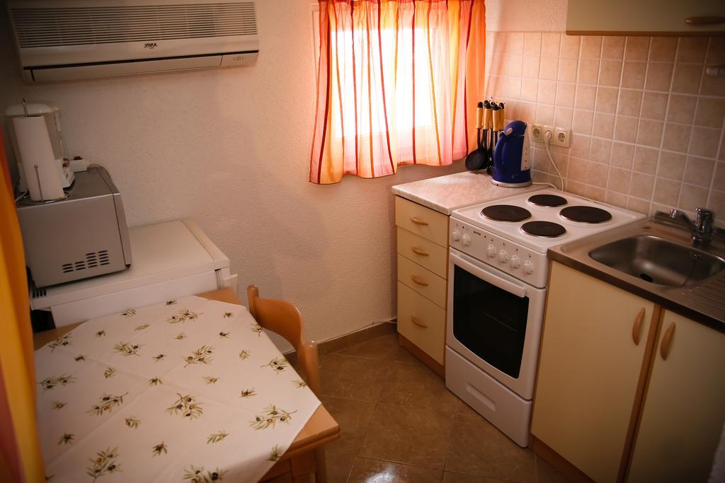 Apartments Katarine Zrinske Vodice Ngoại thất bức ảnh
