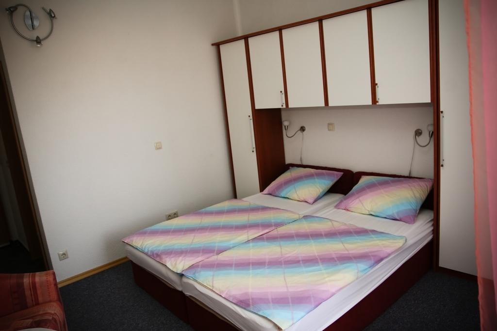 Apartments Katarine Zrinske Vodice Ngoại thất bức ảnh