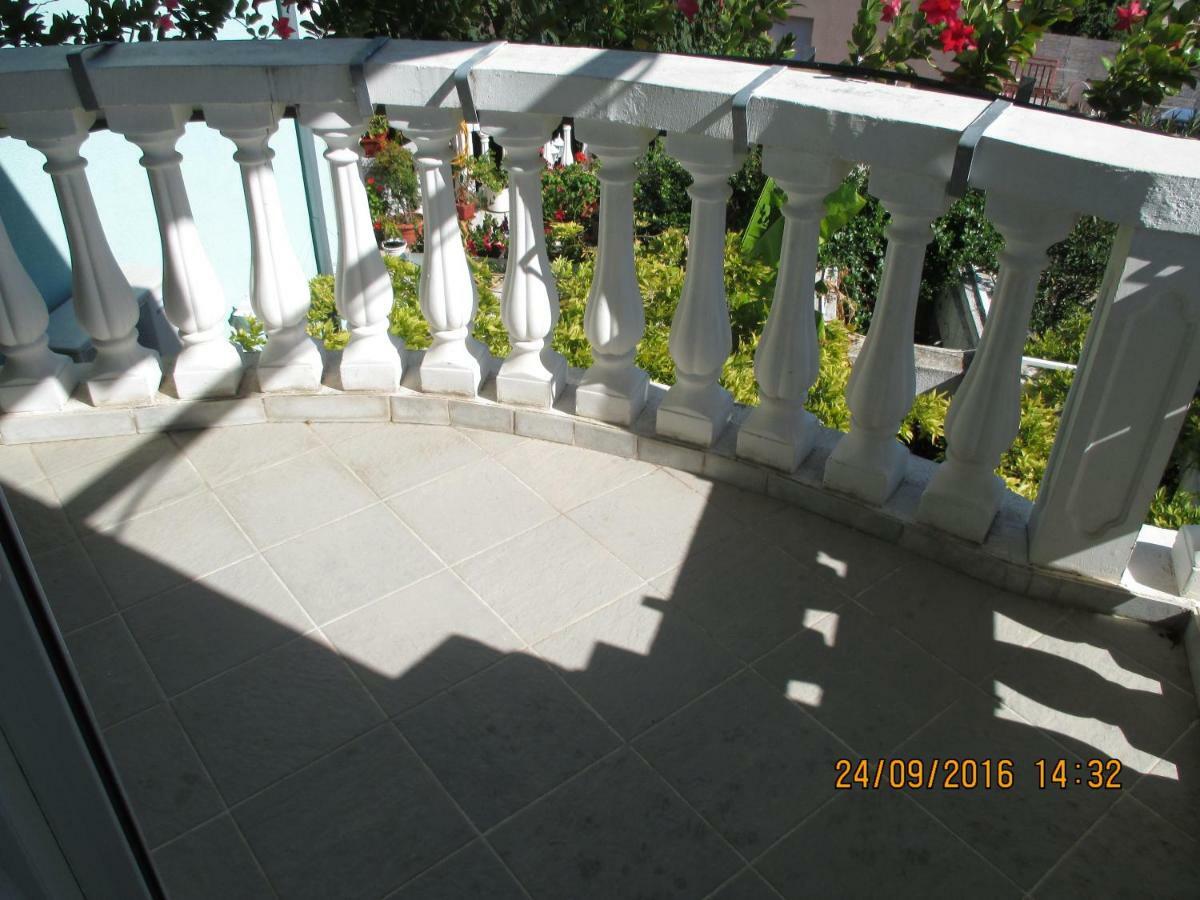 Apartments Katarine Zrinske Vodice Phòng bức ảnh
