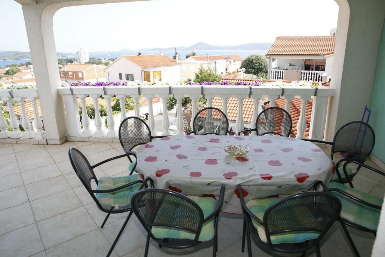 Apartments Katarine Zrinske Vodice Ngoại thất bức ảnh