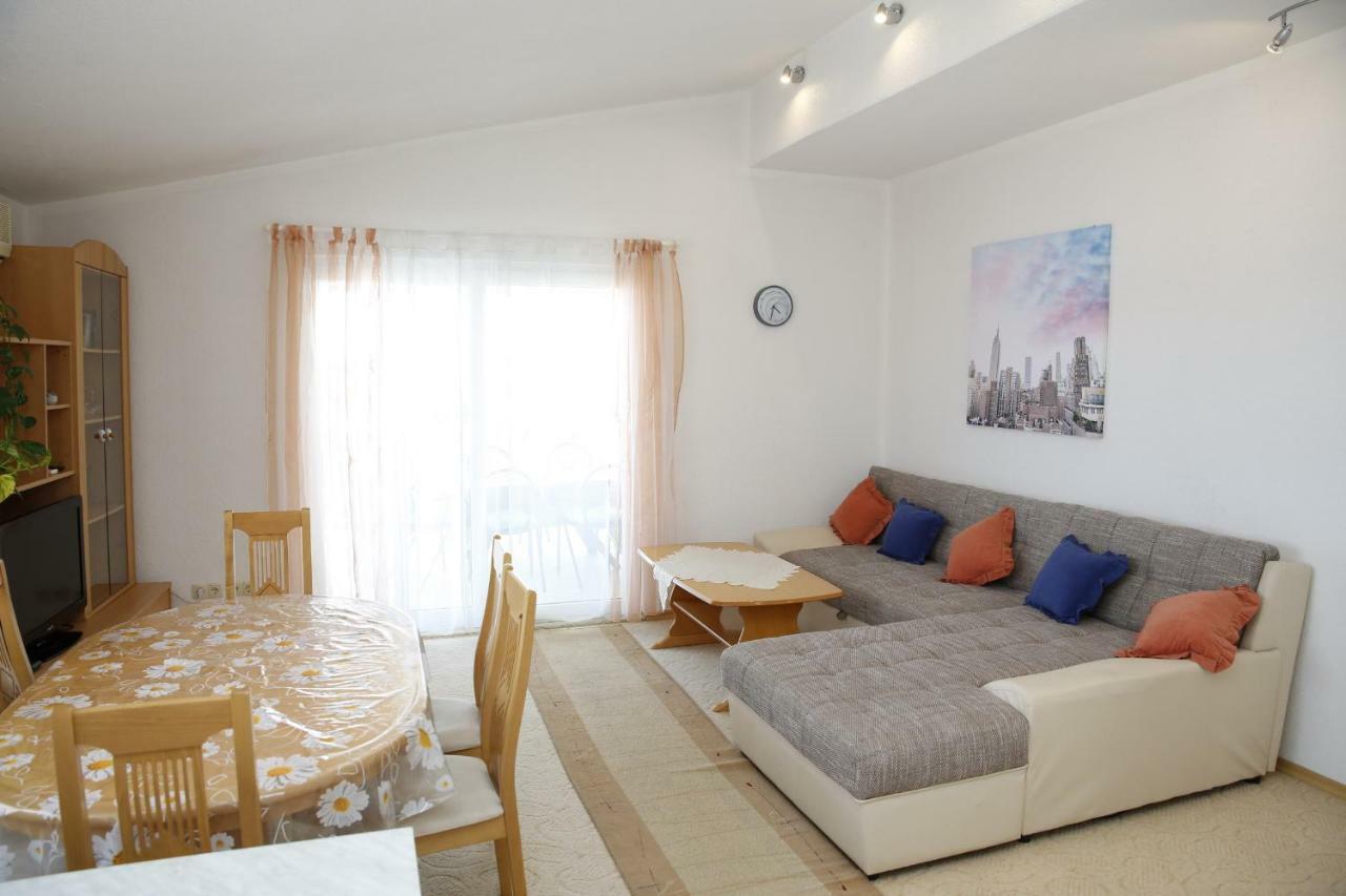 Apartments Katarine Zrinske Vodice Ngoại thất bức ảnh