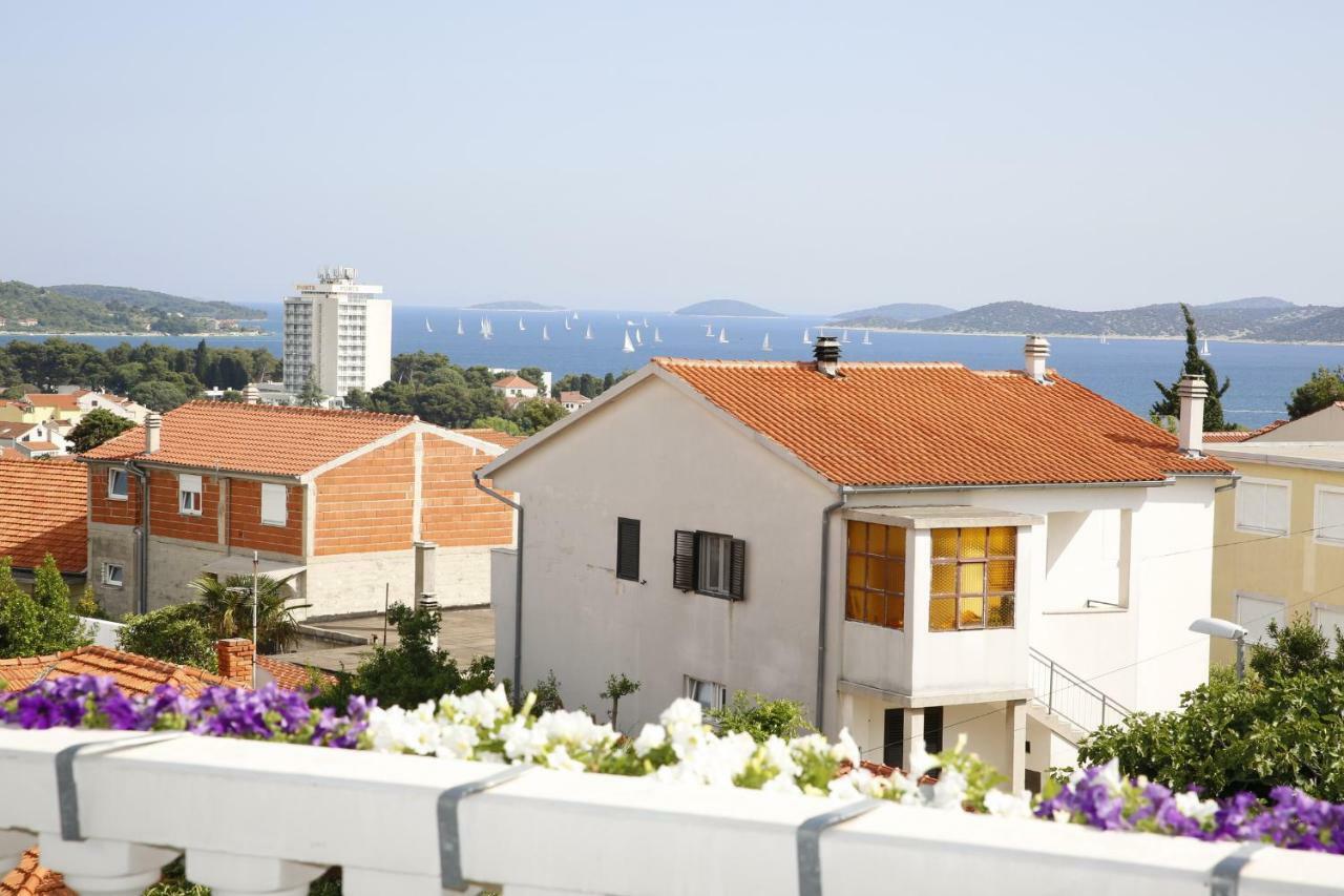 Apartments Katarine Zrinske Vodice Ngoại thất bức ảnh